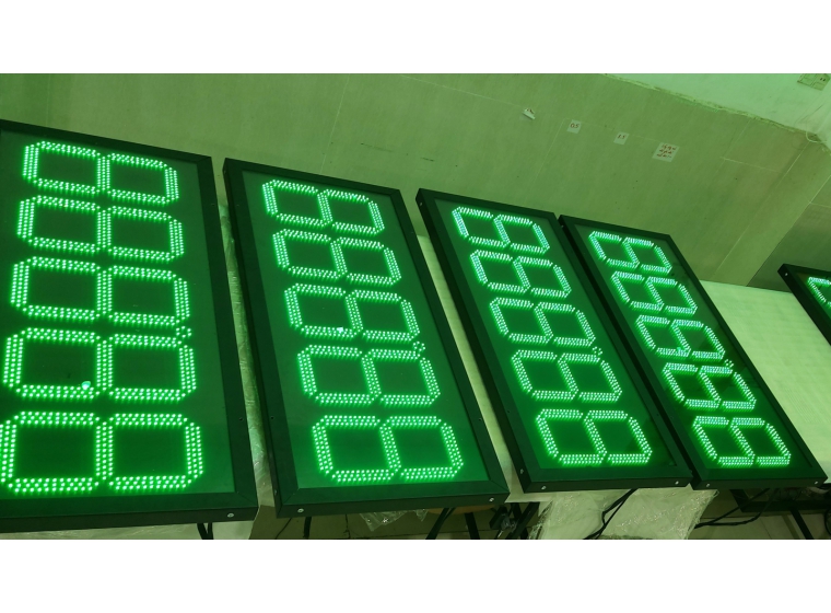 Bảng Led 7 Đoạn Giá Xăng Size Lớn 1270x470mm - Trụ 8m6